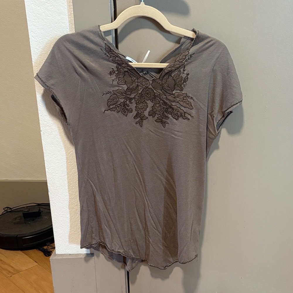 Kimchi Blue Taupe Short Sleeve V-Neck Top with Floral Embroidery